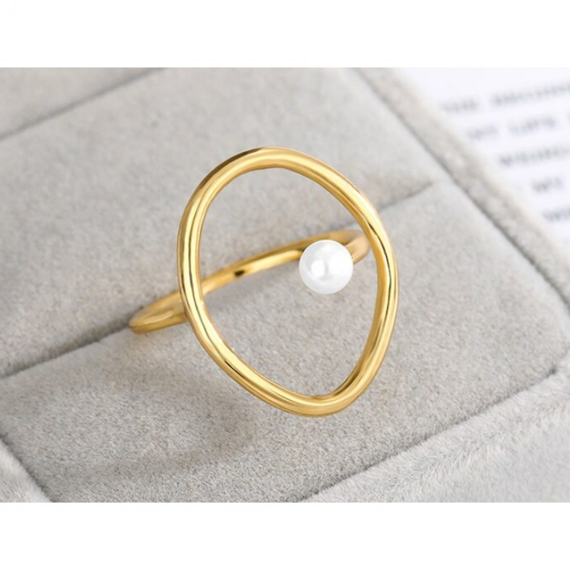 gold circle ring