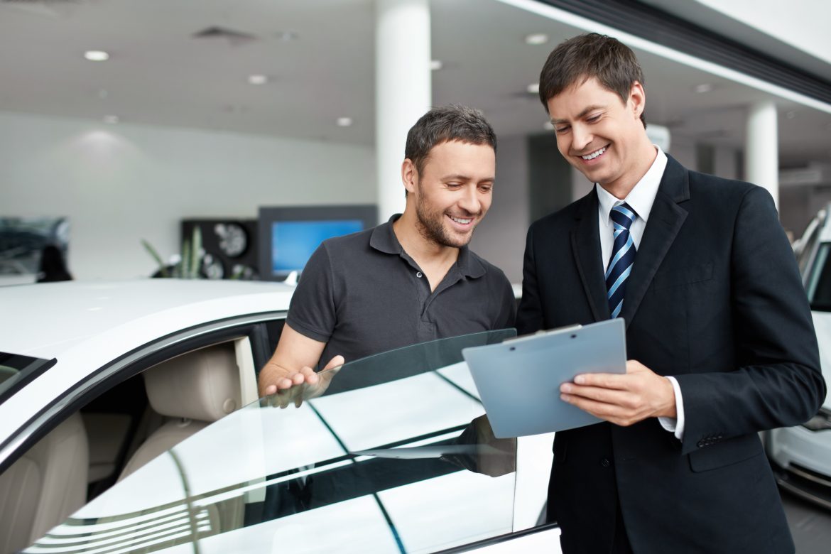 Best Car Buying Guide for UAE Residents