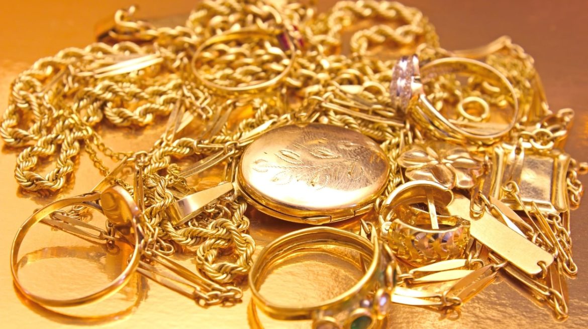 How to Keep Gold Jewelry Safe at Home 2022