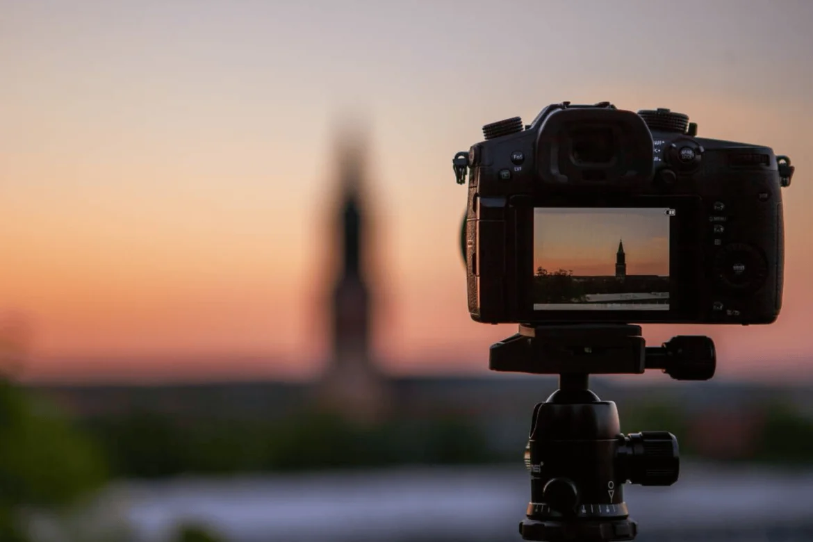 What is a Mirrorless Camera?