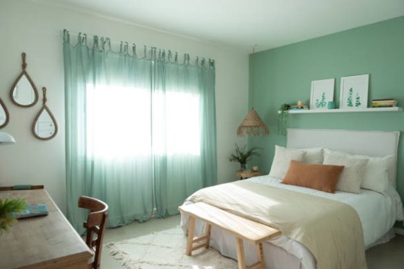 10 Ideas For Decorating With Indoor Curtains BusinessPara   Decorating With Indoor Curtains 585x390 